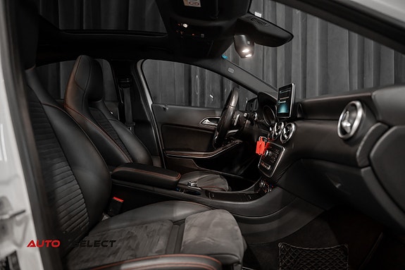 Mercedes-Benz A180 16 of 30