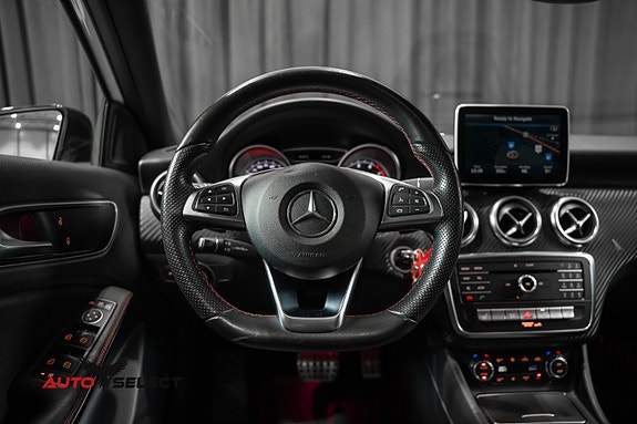 Mercedes-Benz A180 23 of 30