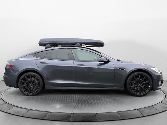 Tesla Model S 6 of 21