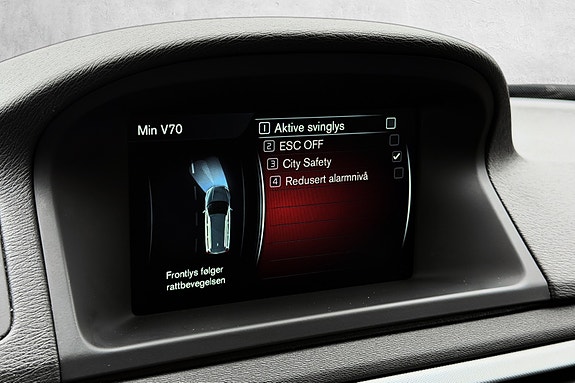 Volvo V70 22 of 30