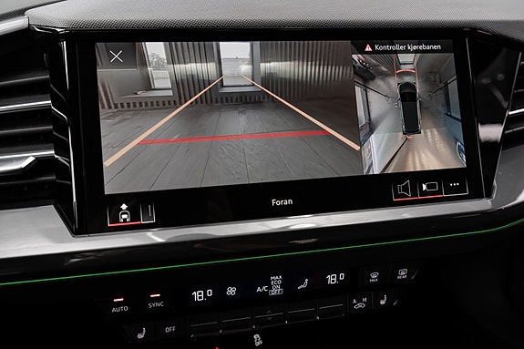 Audi Q4 e-tron 30 of 30