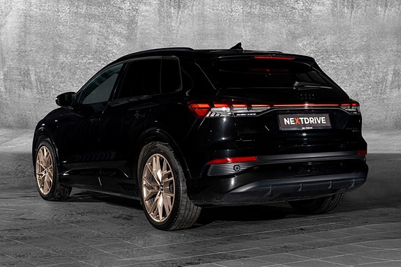 Audi Q4 e-tron 6 of 30