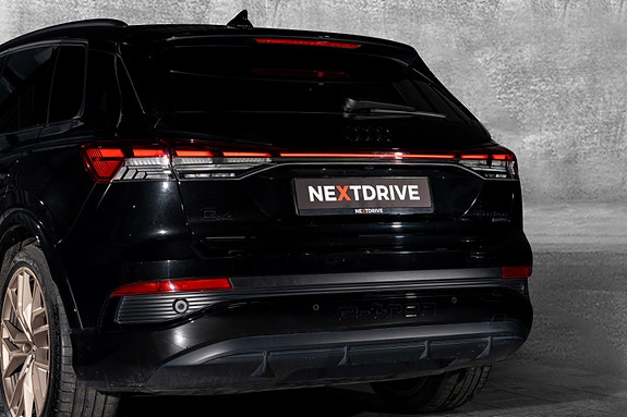 Audi Q4 e-tron 7 of 30