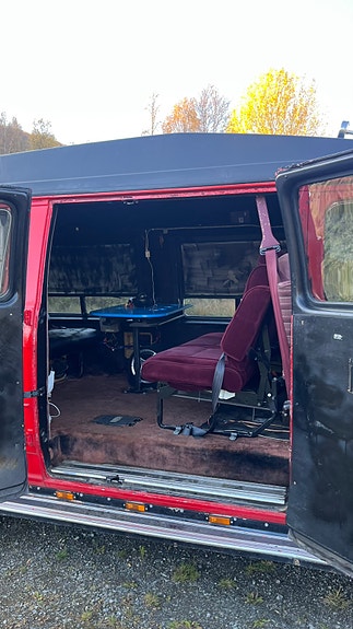 Chevrolet G30 6 of 9