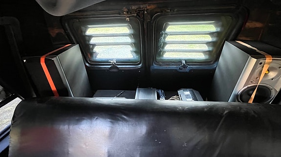 Chevrolet G30 8 of 9