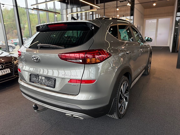 Hyundai Tucson 7 of 24