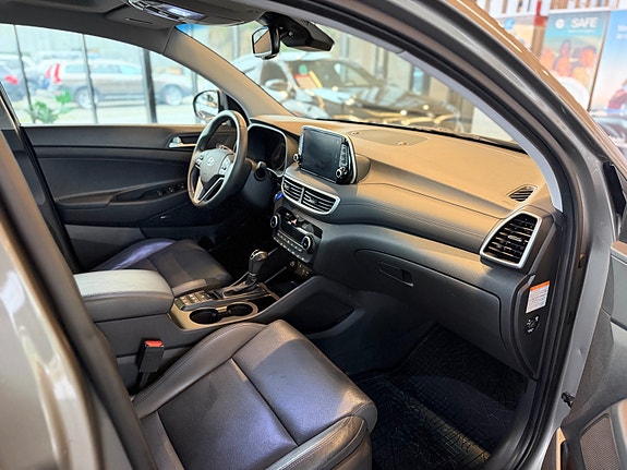 Hyundai Tucson 13 of 24
