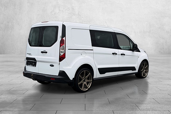 Ford Transit Connect 6 of 30