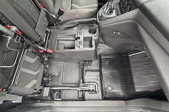 Ford Transit Connect 28 of 30