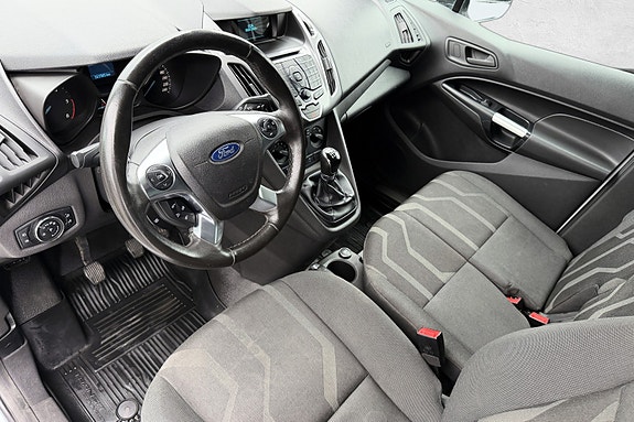 Ford Transit Connect 12 of 30