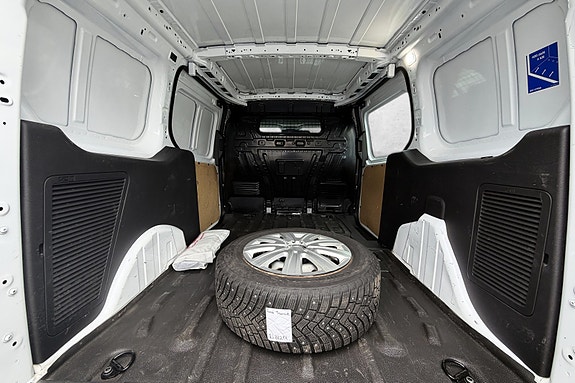 Ford Transit Connect 14 of 30