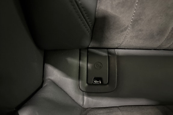 Audi e-tron 22 of 22