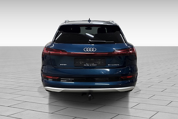 Audi e-tron 6 of 22