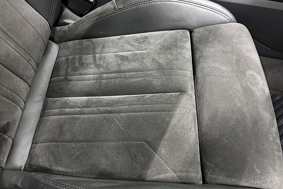 Audi e-tron 21 of 22