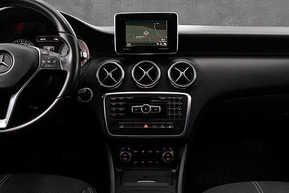 Mercedes-Benz A180 24 of 30