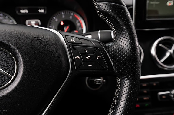Mercedes-Benz A180 16 of 30