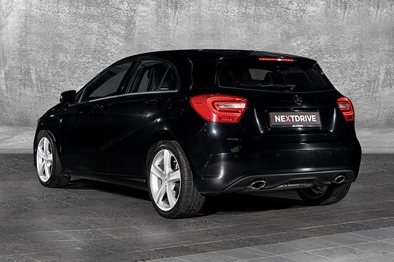 Mercedes-Benz A180 5 of 30