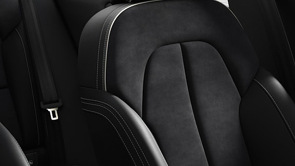 Volvo XC40 28 of 28