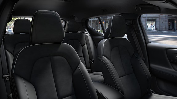 Volvo XC40 22 of 28