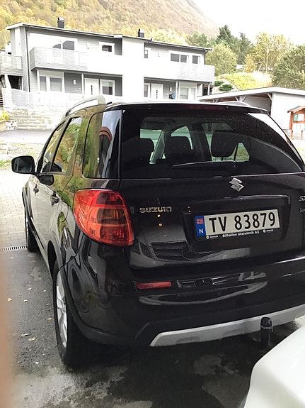 Suzuki SX4 16 of 23