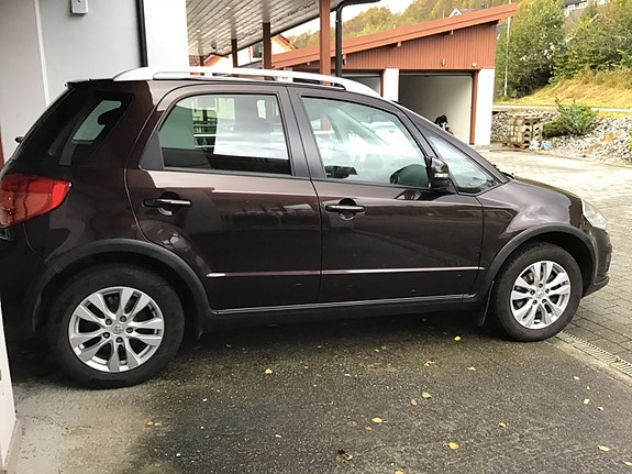 Suzuki SX4 18 of 23