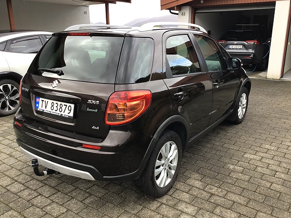 Suzuki SX4 5 of 23