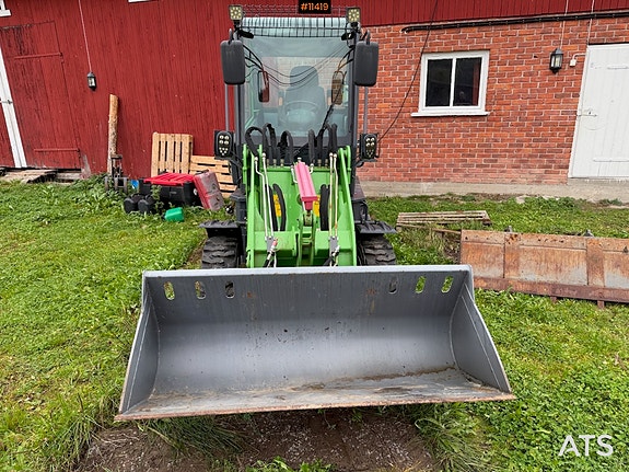 Everun EREL08 Elektrisk Hjullaster med Snøskuffe, grusskuffe og gaffler 8 of 16