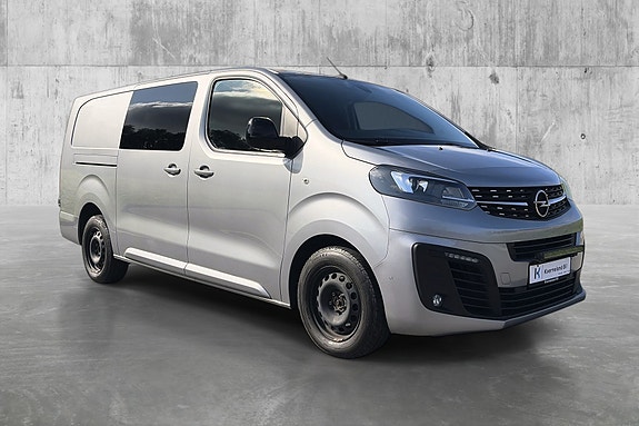 Opel Vivaro 3 of 22