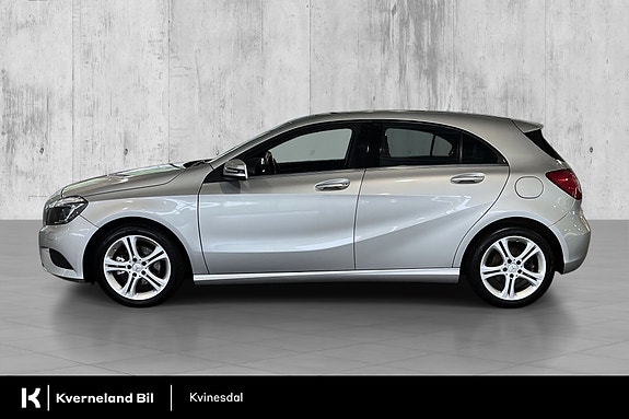 Mercedes-Benz A180 4 of 25