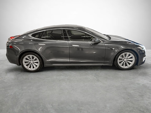 Tesla Model S 6 of 24