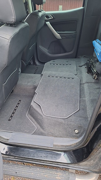 Ford Ranger 14 of 18