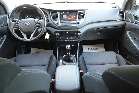 Hyundai Tucson 24 of 30