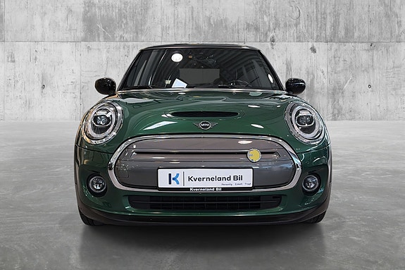 MINI Cooper SE 2 of 25