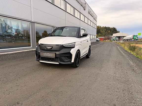 Ligier JS50 ULTIMATE D+ NORDIC EDITION  -MOPEDBIL 3 of 9