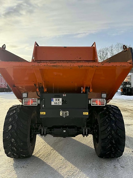 Andre D’avino d12 dumper 8 of 19