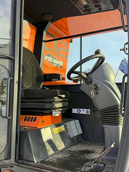 Andre D’avino d12 dumper 13 of 19