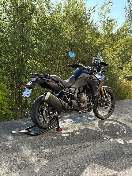 Suzuki V-Strom 800DE 19 of 30