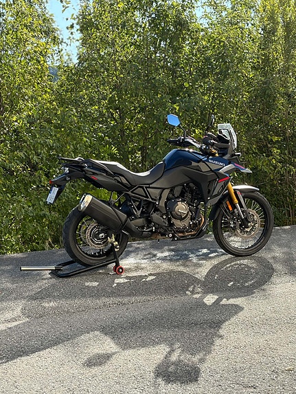 Suzuki V-Strom 800DE 21 of 30