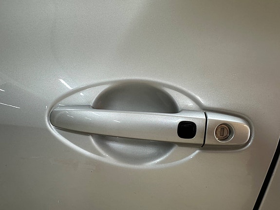 Toyota Auris 21 of 27