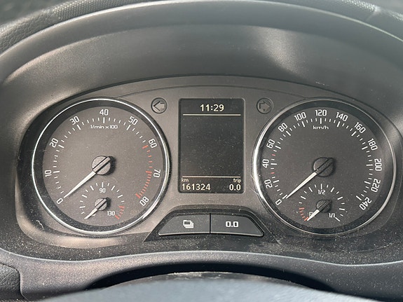 Skoda Fabia 7 of 12