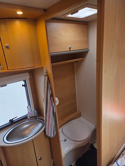 Dethleffs Camper lifestyle 3 of 18