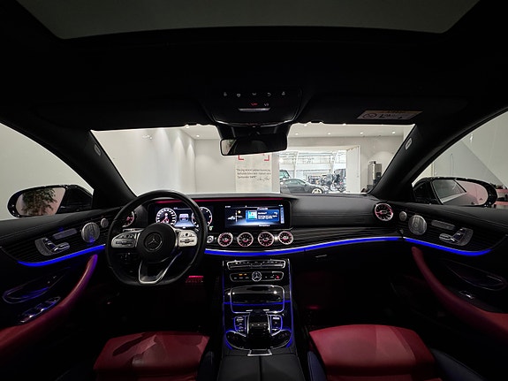 Mercedes-Benz E220 d 25 of 30
