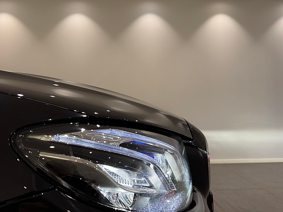Mercedes-Benz E220 d 10 of 30