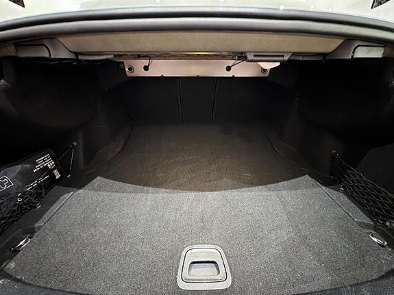 Mercedes-Benz E220 d 30 of 30