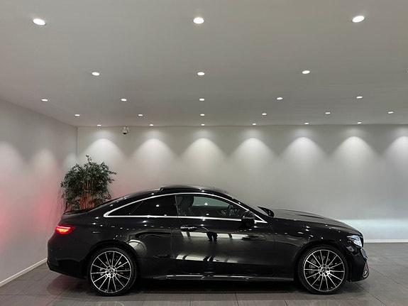 Mercedes-Benz E220 d 6 of 30