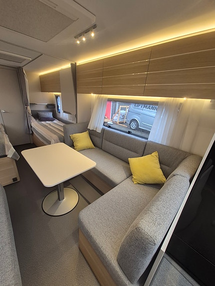 Adria ADORA 613 HT 19 of 30