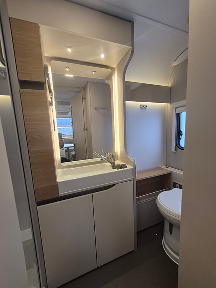 Adria ADORA 613 HT 28 of 30