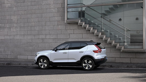 Volvo XC40 11 of 26