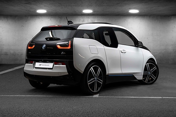 BMW i3 5 of 26
