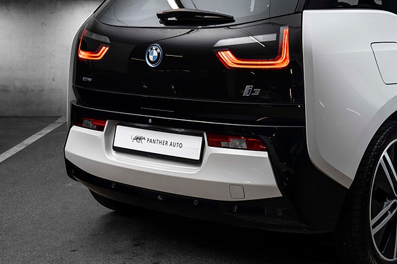 BMW i3 6 of 26